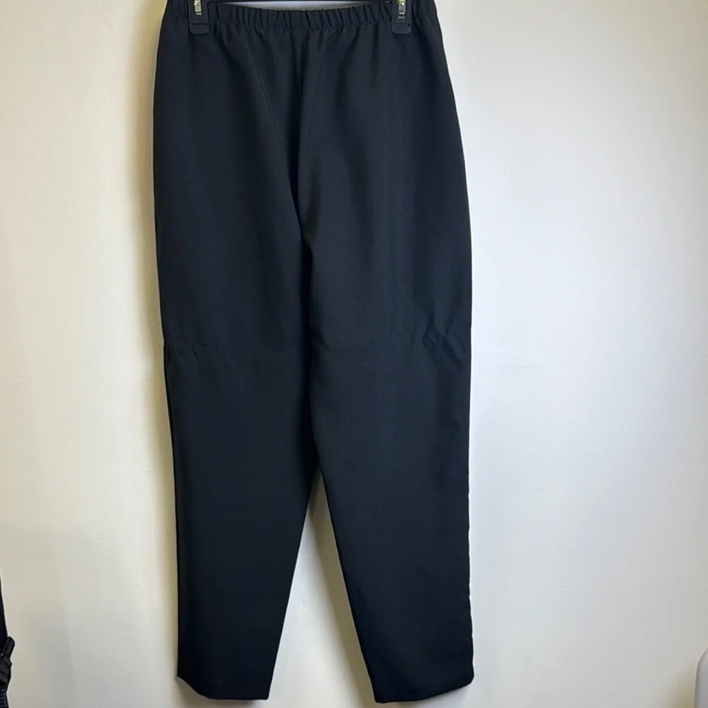 Sleek Black Straight Leg Pants with Elastic Waist